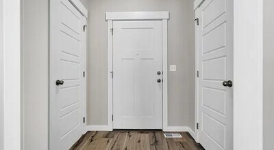 936 Teal Run Wy in South Salt Lake, UT - Building Photo - Building Photo