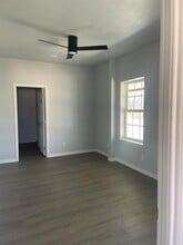 11615 TX-36 in Jonesboro, TX - Building Photo - Building Photo