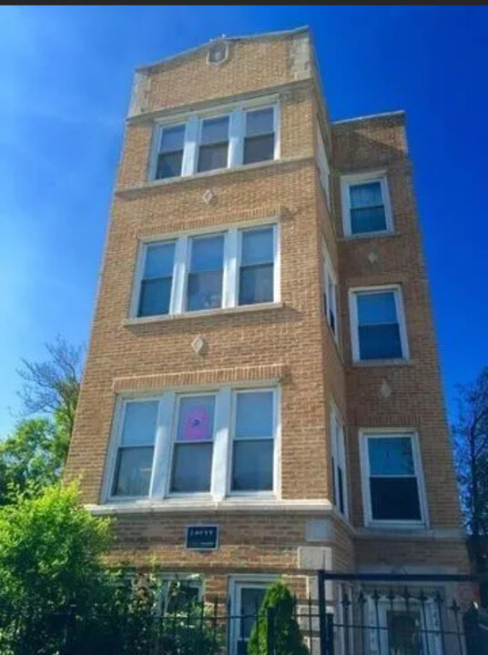 3444 W Grenshaw St in Chicago, IL - Building Photo