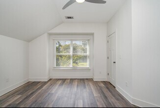 1121 Cahal Ave in Nashville, TN - Building Photo - Building Photo