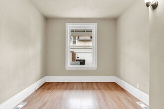 2035 Logan St in Harrisburg, PA - Building Photo - Building Photo
