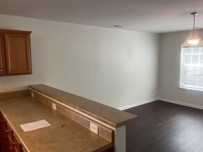 5001 Autumn Oak Dr in Charlotte, NC - Building Photo - Building Photo