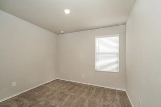 172 Pasadena Pl in New Braunfels, TX - Building Photo - Building Photo