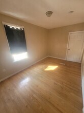 6330 Carl Ave, Unit 4 in Cleveland, OH - Building Photo - Building Photo