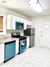 247 Clendenny Ave-Unit -1 in Jersey City, NJ - Building Photo - Building Photo