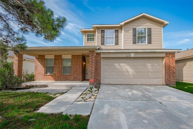 6814 Shallow River Ct