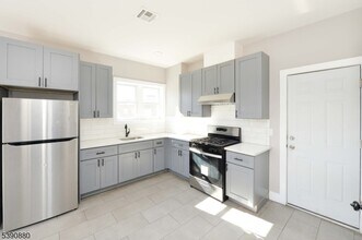 9-9 Watsessing Ave in Bloomfield, NJ - Building Photo - Building Photo