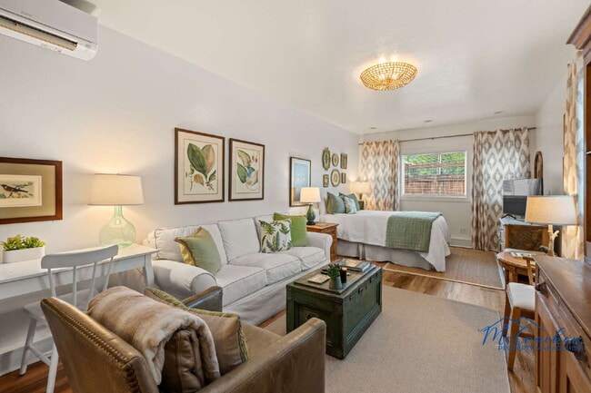 129 Ohio St in Ashland, OR - Building Photo - Building Photo