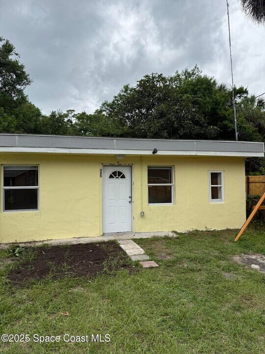335 Sagamore St in Melbourne, FL - Building Photo
