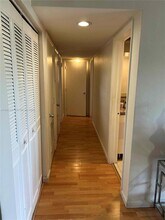 7480 Miami Lakes Dr in Miami Lakes, FL - Building Photo - Building Photo