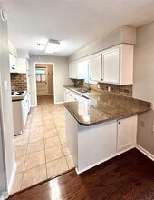 414 Oak Vista Dr in Friendswood, TX - Building Photo - Building Photo