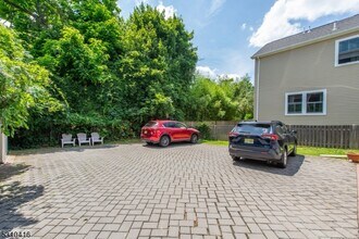 25 Talbot St in Montclair, NJ - Building Photo - Building Photo