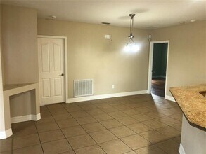 923 N Virginia Ave in Lakeland, FL - Building Photo - Building Photo