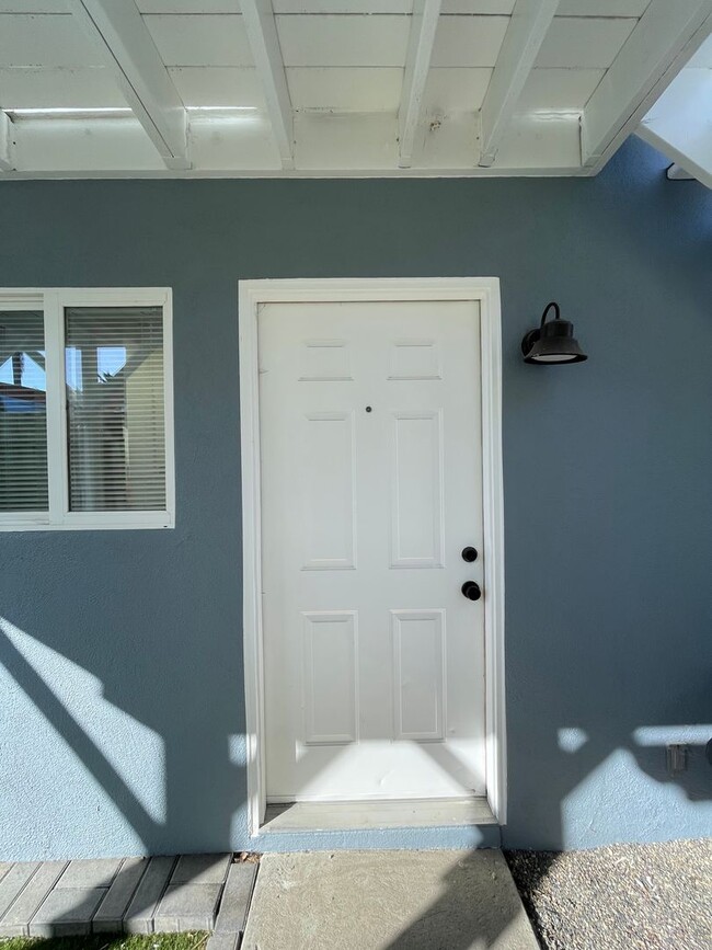 130 S M St in Lompoc, CA - Building Photo - Building Photo