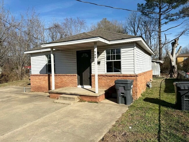 property at 530 N Main St