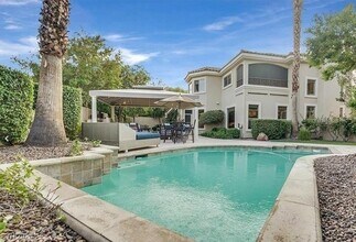 1916 Redbird Crest Ln, Unit 1218 in Las Vegas, NV - Building Photo - Building Photo
