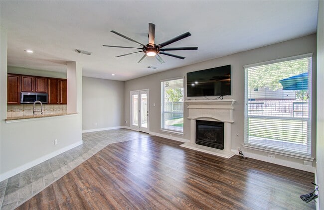 property at 6814 Summer Bridge Ln