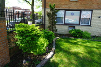 Jackson Park Hospital Apartments in Chicago, IL - Building Photo - Building Photo