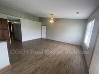 1069 E Karla Ave photo'