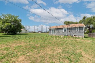 2928 N Holyoke St in Wichita, KS - Building Photo - Building Photo
