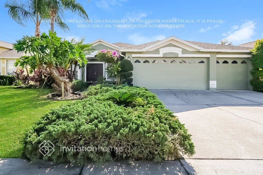 22716 Neff Ct in Land O Lakes, FL - Foto de edificio