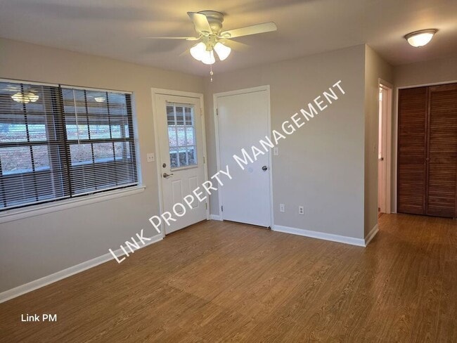 property at 3731 Knollwood Dr
