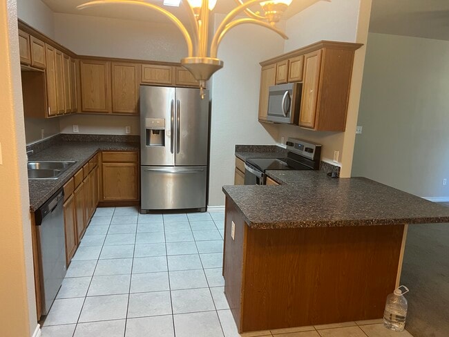 1920 Elizabeth St in Sherman, TX - Building Photo - Building Photo