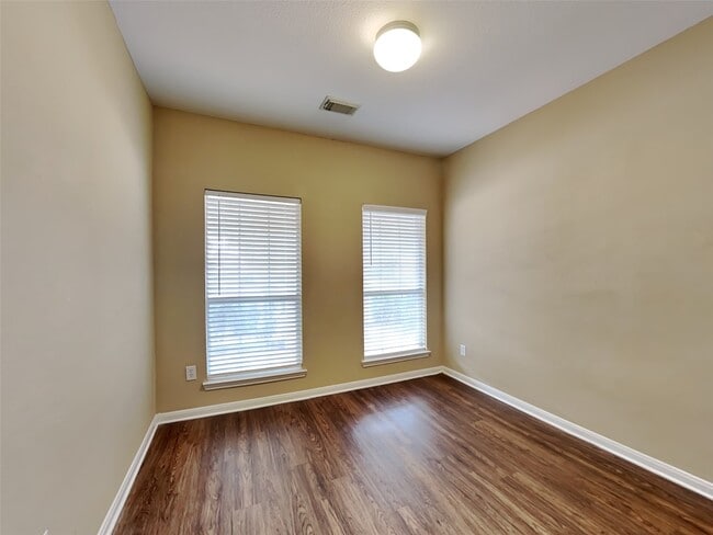 26314 Longview Creek Dr