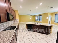 15214 Sirius Cir in San Antonio, TX - Foto de edificio - Building Photo