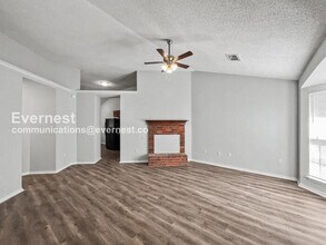 7625 Iris Dr in Southaven, MS - Building Photo - Building Photo