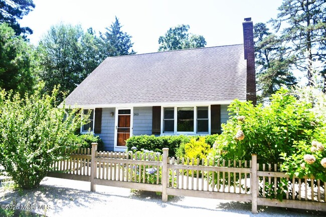 303 Deerfoot Ln in Brick, NJ - Building Photo - Building Photo