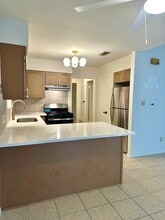 1302 Thornridge Rd, Unit A in Austin, TX - Building Photo - Building Photo