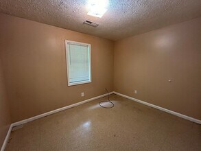 12 Tina Dr in Brownsville, TN - Building Photo - Building Photo