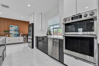 1446 Scott St in Hollywood, FL - Building Photo - Building Photo