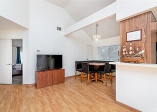 12555 S Euclid St in Garden Grove, CA - Building Photo - Building Photo