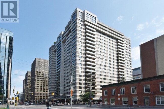 property at 199-1199 Kent St