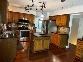 8413 La Habra Ln in Indianapolis, IN - Building Photo - Building Photo