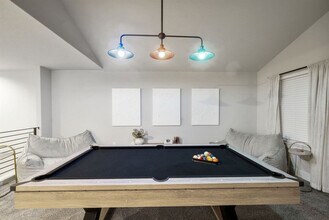 11102 1/2 Charger Wy in Austin, TX - Building Photo - Building Photo