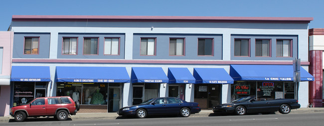 922-934 A St in Hayward, CA - Foto de edificio - Building Photo