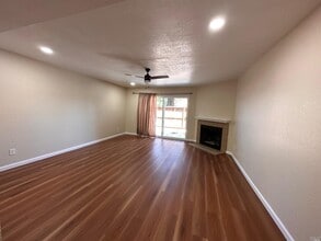 447 Tabor Ave in Fairfield, CA - Building Photo - Building Photo