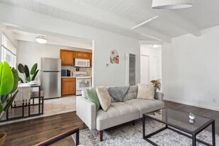 2312 Bonar St in Berkeley, CA - Building Photo