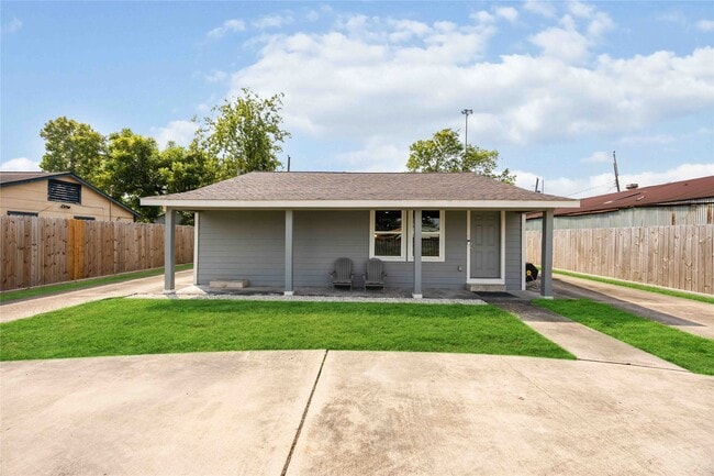 property at 2816 Woodard St