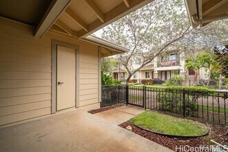 1020 Kakala St in Kapolei, HI - Building Photo - Building Photo