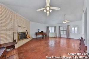631 N San Bernardo Ave in San Antonio, TX - Building Photo - Building Photo