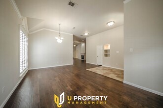1537 Bastrop Dr in Carrollton, TX - Building Photo - Building Photo