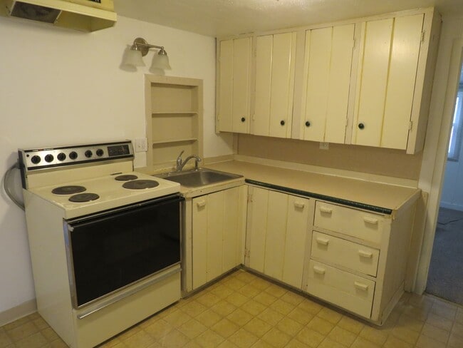 1620 Canary Ave in Billings, MT - Building Photo - Building Photo