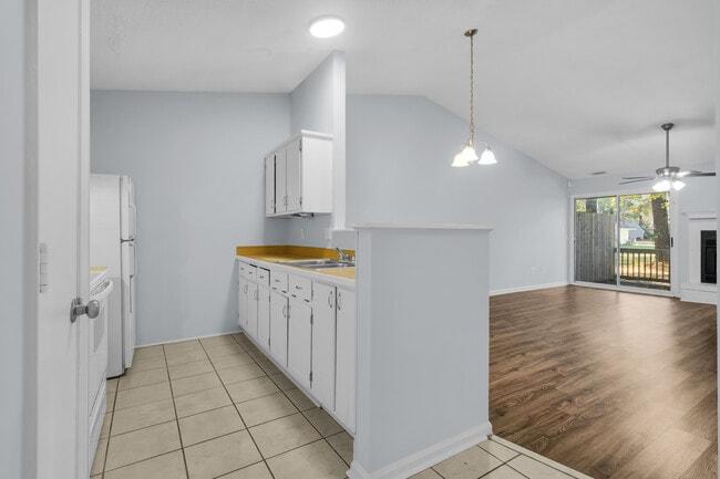 1611 RaceTrack Rd in New Bern, NC - Building Photo - Building Photo