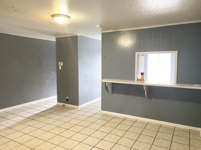 1030 S 18th St in Kingsville, TX - Building Photo - Building Photo