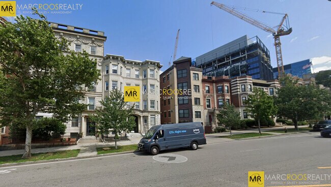 property at 464 Park Dr