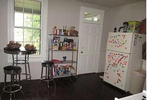 1104 W Marshall St in Richmond, VA - Building Photo